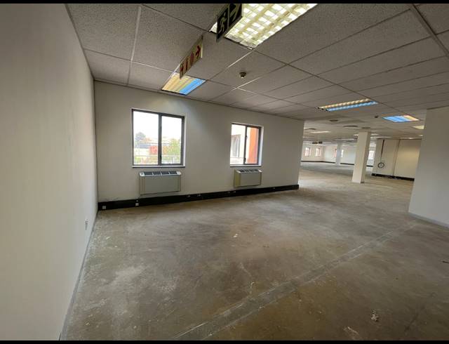 354M² OFFICE TO LET IN ILLOVO